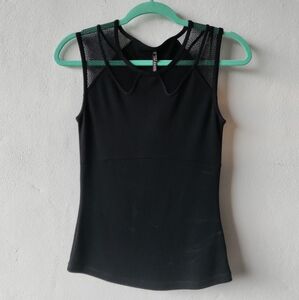 Size 4 Karen Miller Womens Black Sleeveless Blouse